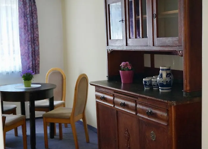 Konukevi Zum Ritter 3*