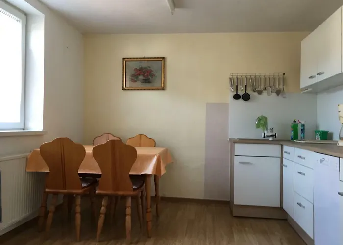 Zum Ritter Konukevi Katzhutte